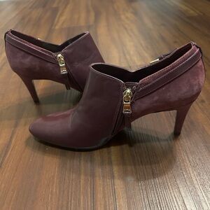 Lauren Ralph Lauren Leather Elegant Burgundy Heel Ankle Boots Size 6.5 B
